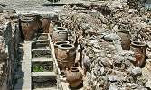 Knossos palace king Minos - magazine with starage jars