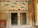 Knossos palace king Minos - megaron queen, dolphin frieze
