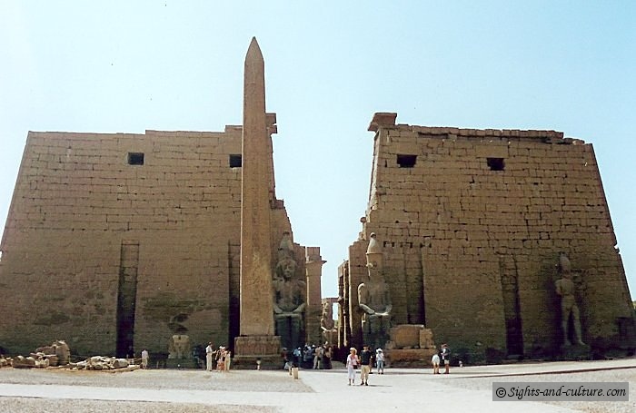 Temple of Luxor pylon
