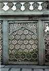 Agra Fort - Musamman Burj, marble lattice