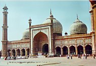 Delhi - Jama Masjid, the - largest mosque of India