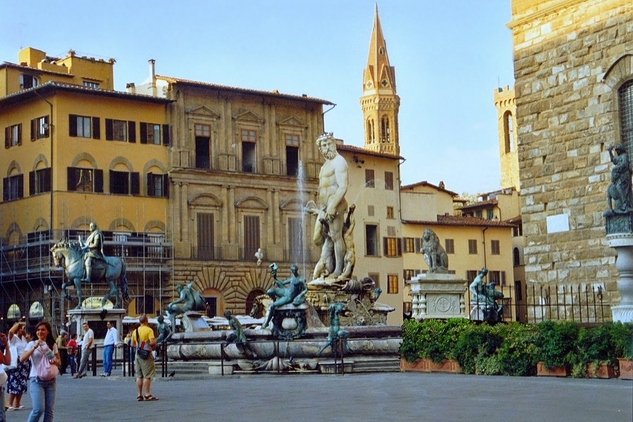 Florence historic centre - Piazza delle Signoria with Neptun fountain