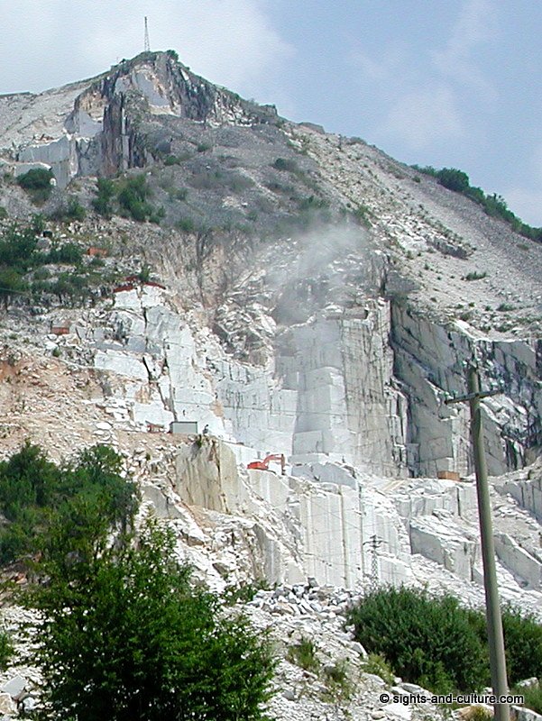 carrara quarry