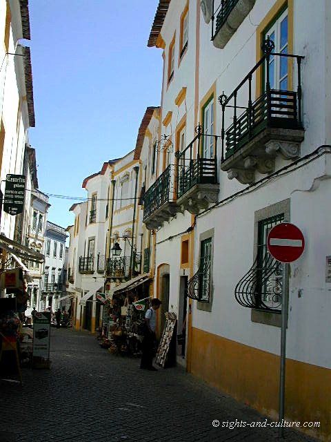Evora old town