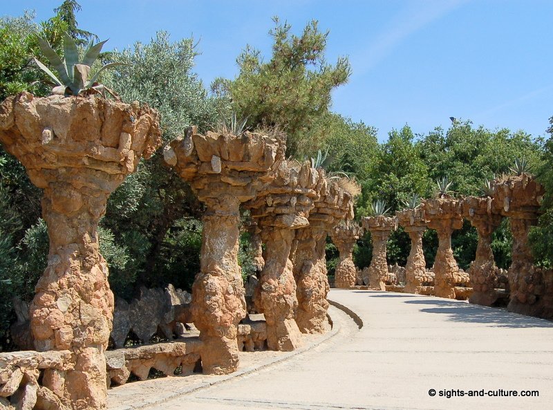 A. Gaudi Park Güell - colonnade