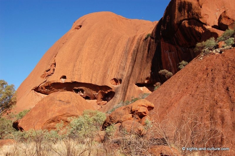 Uluru rock caves