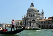 Basilika della Salute, Canale Grande (r.)